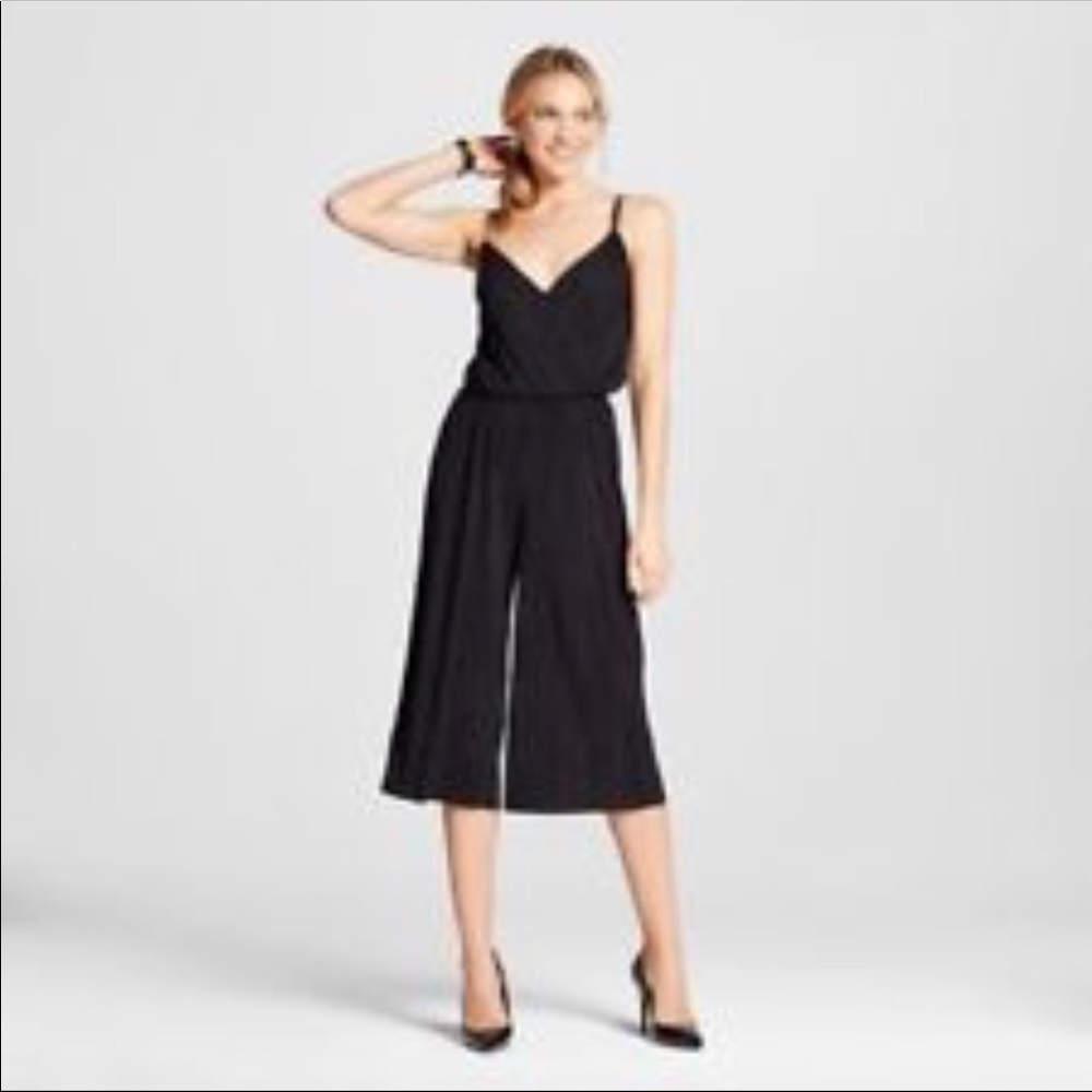 Xhileration black Capri jumpsuit